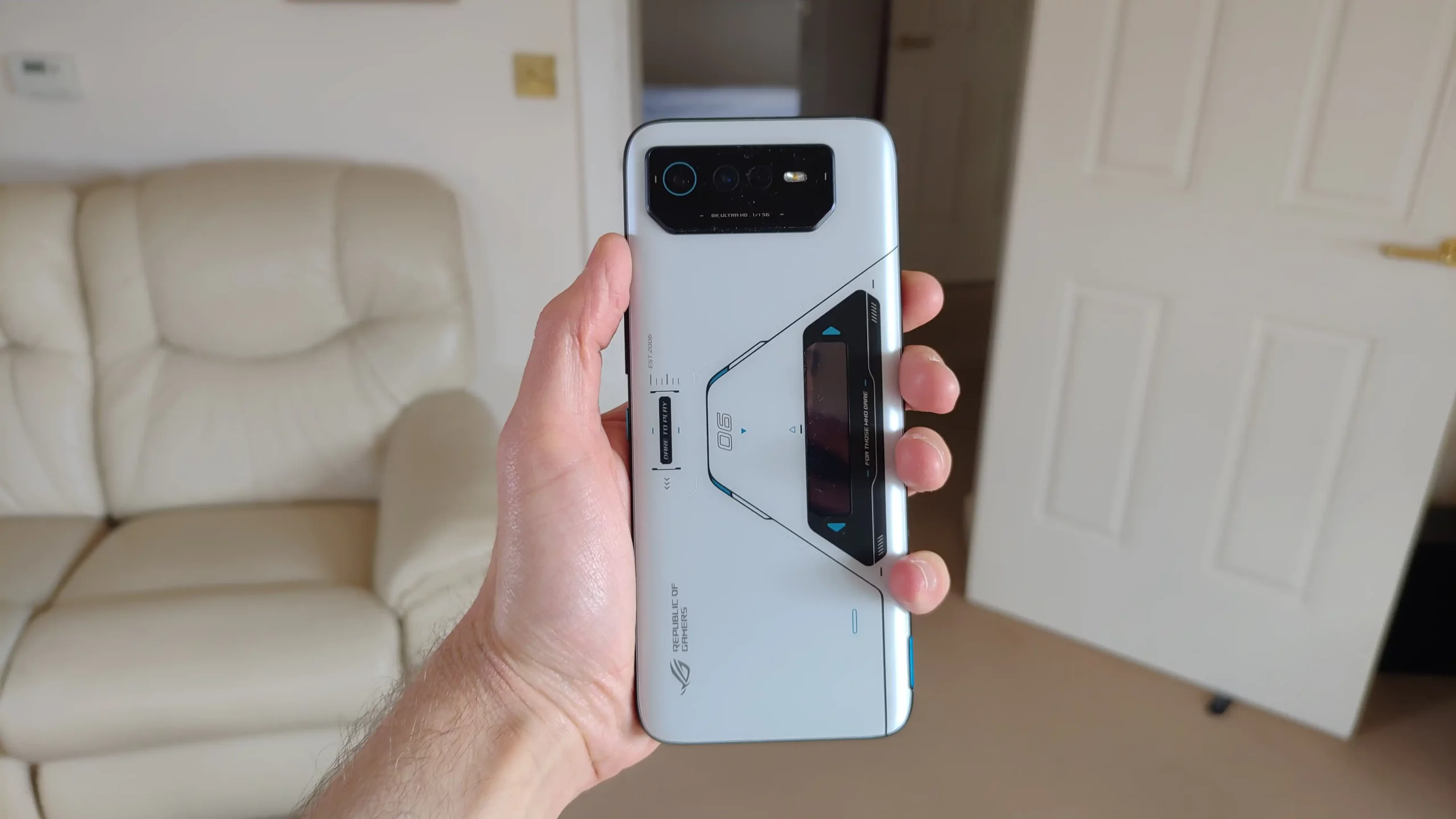Asus Rog Phone 6 Pro 
