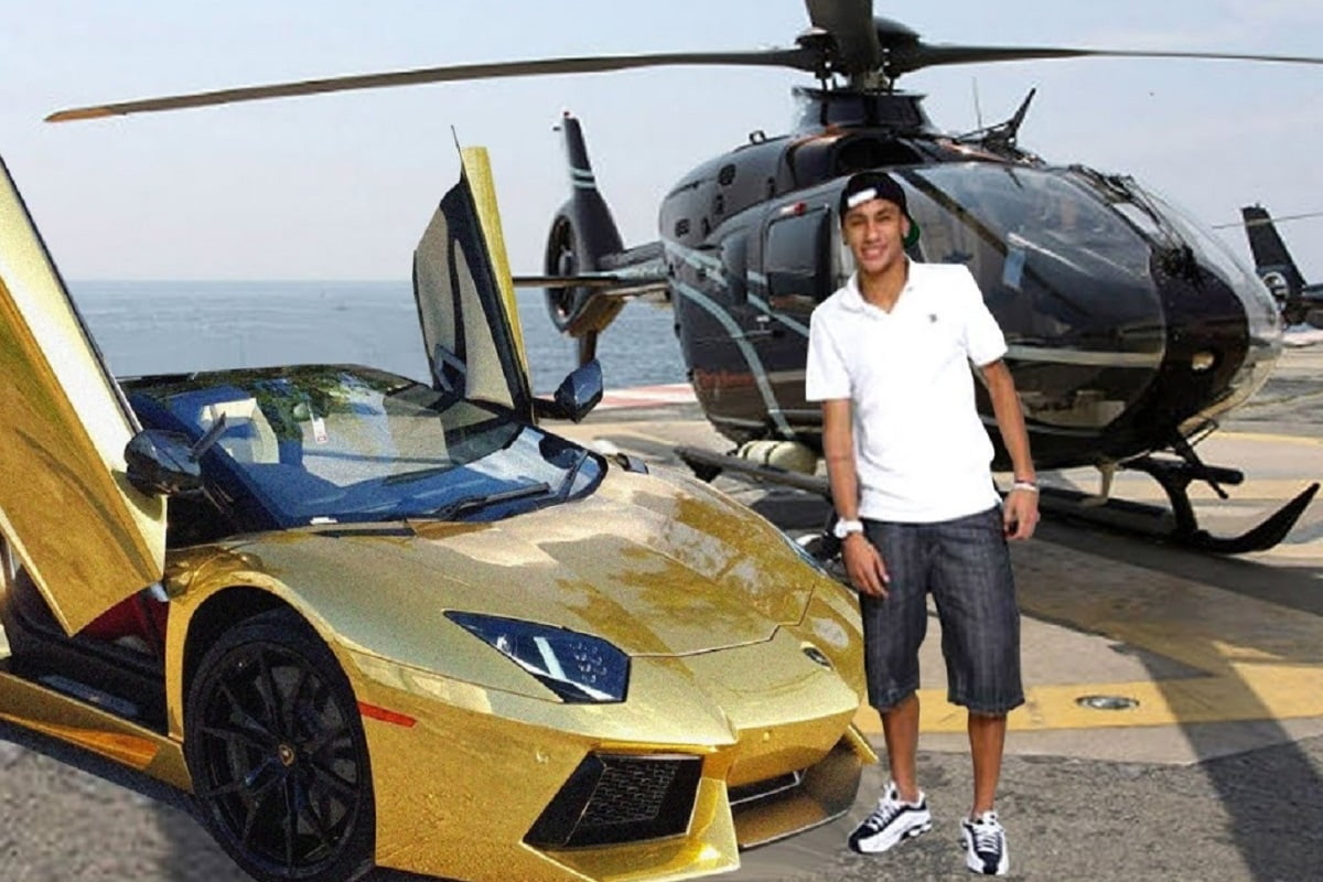 Neymar's luxurious Life