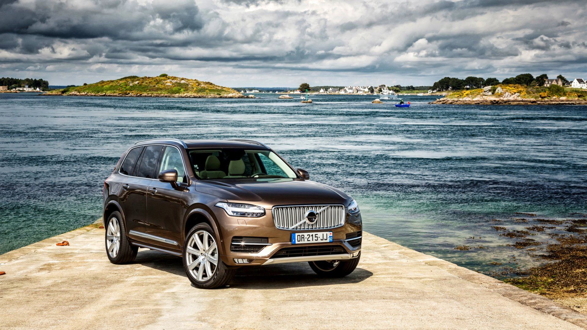 Volvo EX90