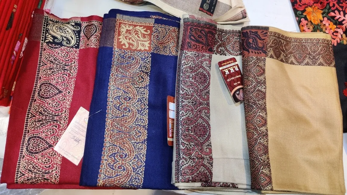 Kashmiri Shawl