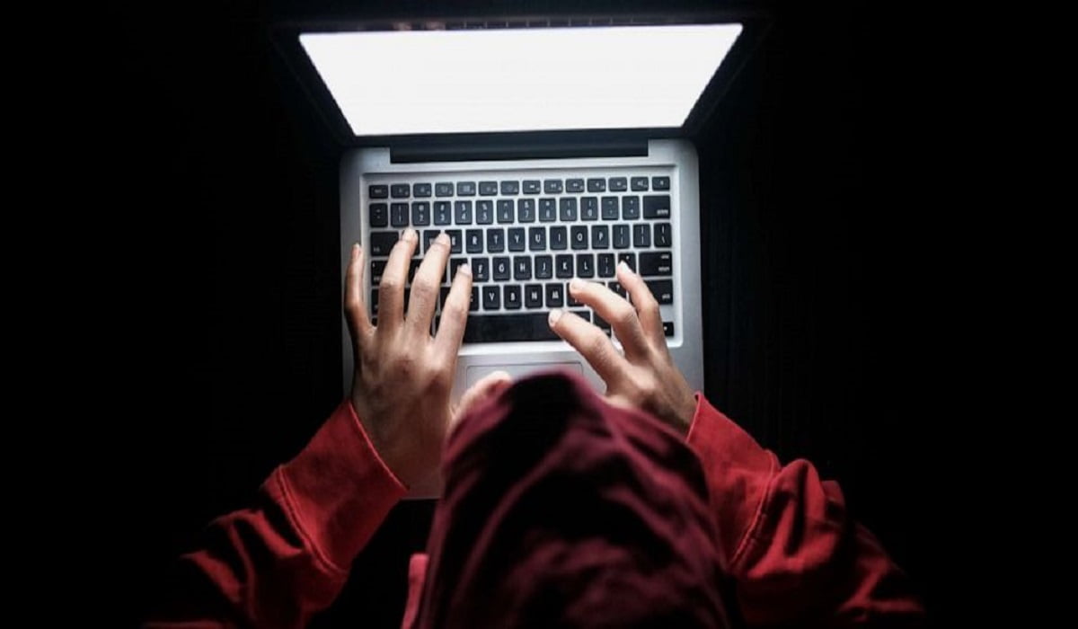 Scammers on Social Media
