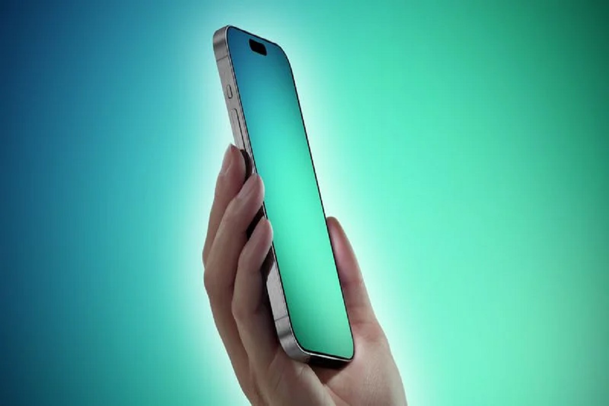 iPhone 15